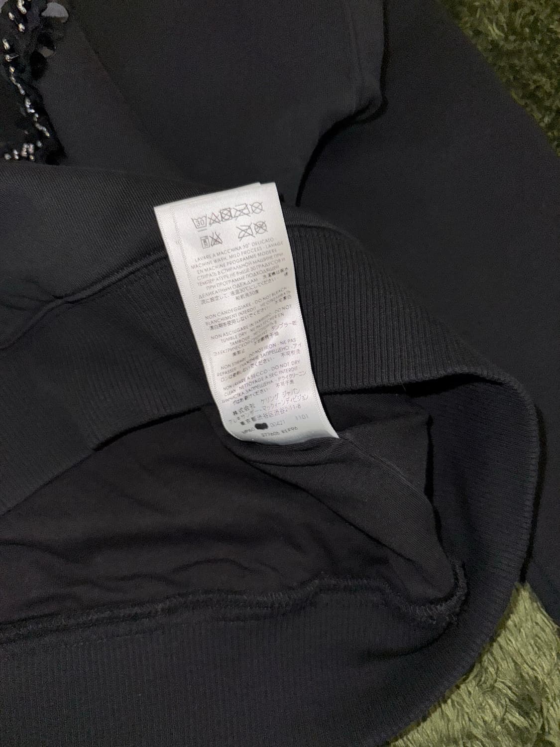 [36] 알렉산더 맥퀸 비즈 디테일 루즈 핏 스웻 셔츠 블랙 상품이미지6