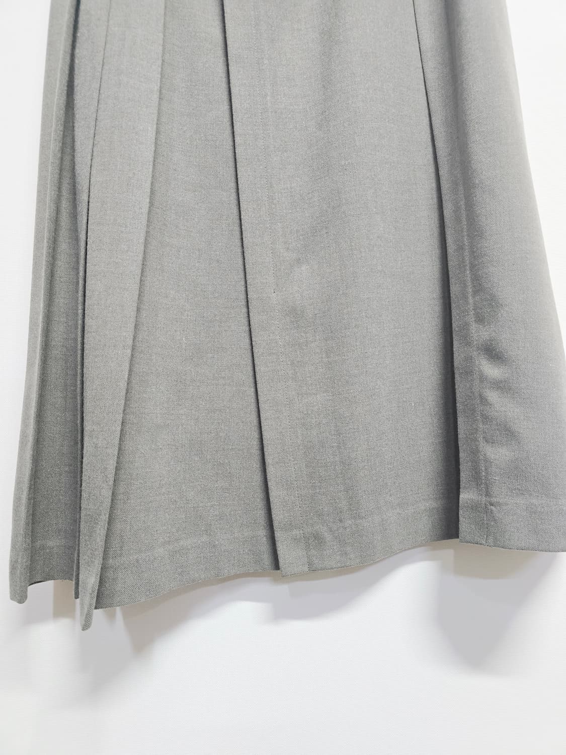 ENC 페라가모 스타일 그레이  스커트 상품이미지6