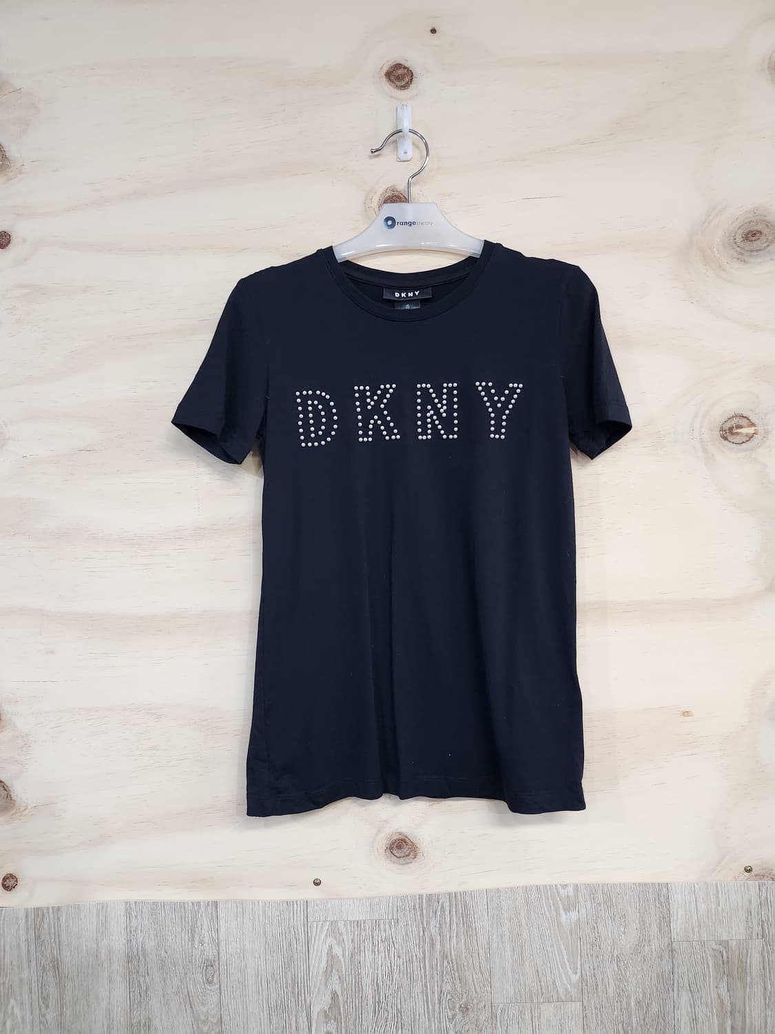 574) DKNY 진주자수 반팔 티셔츠 상품이미지1