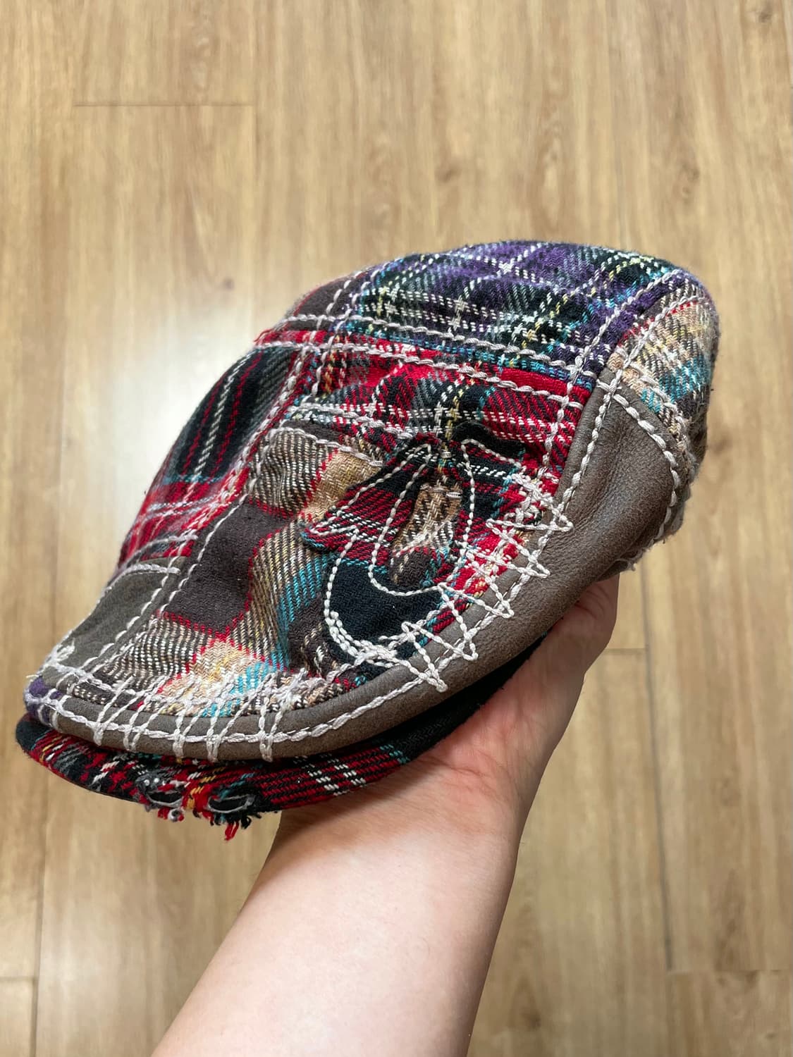 택포) y2k 00s USA 트루릴리젼 빈티지 패치워크 헌팅캡 베레모 상품이미지1