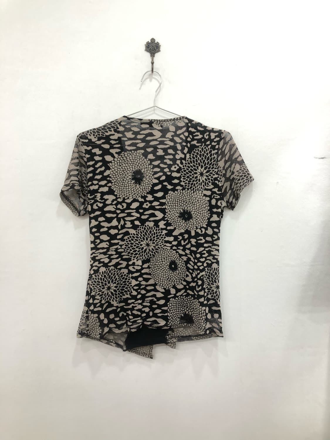 floral leopard pattern sheer short sleev 상품이미지3