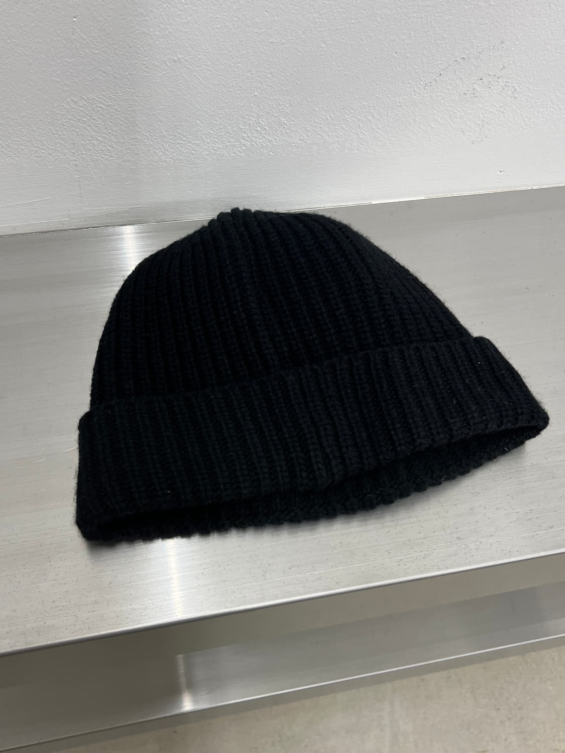 스톤아일랜드 와펜 블랙 울 비니 상품이미지4