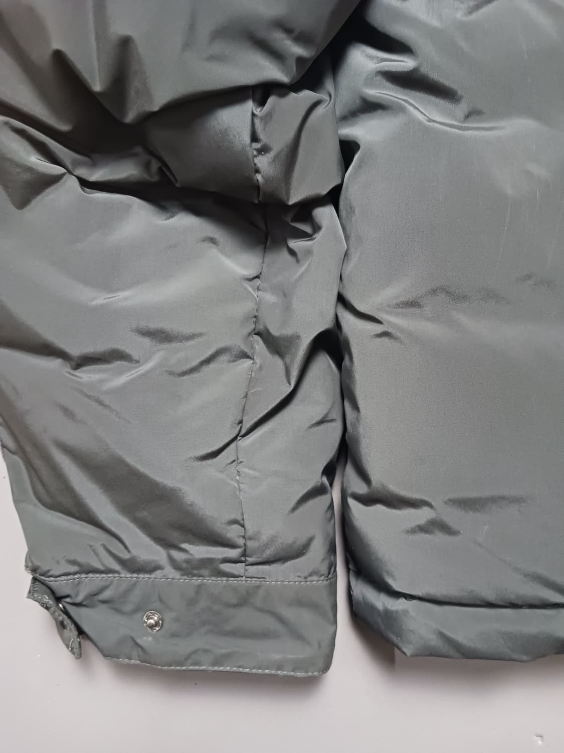[L] 라퍼지스토어 덕다운 미니멀 블루종 푸퍼 패딩 차콜 상품이미지9
