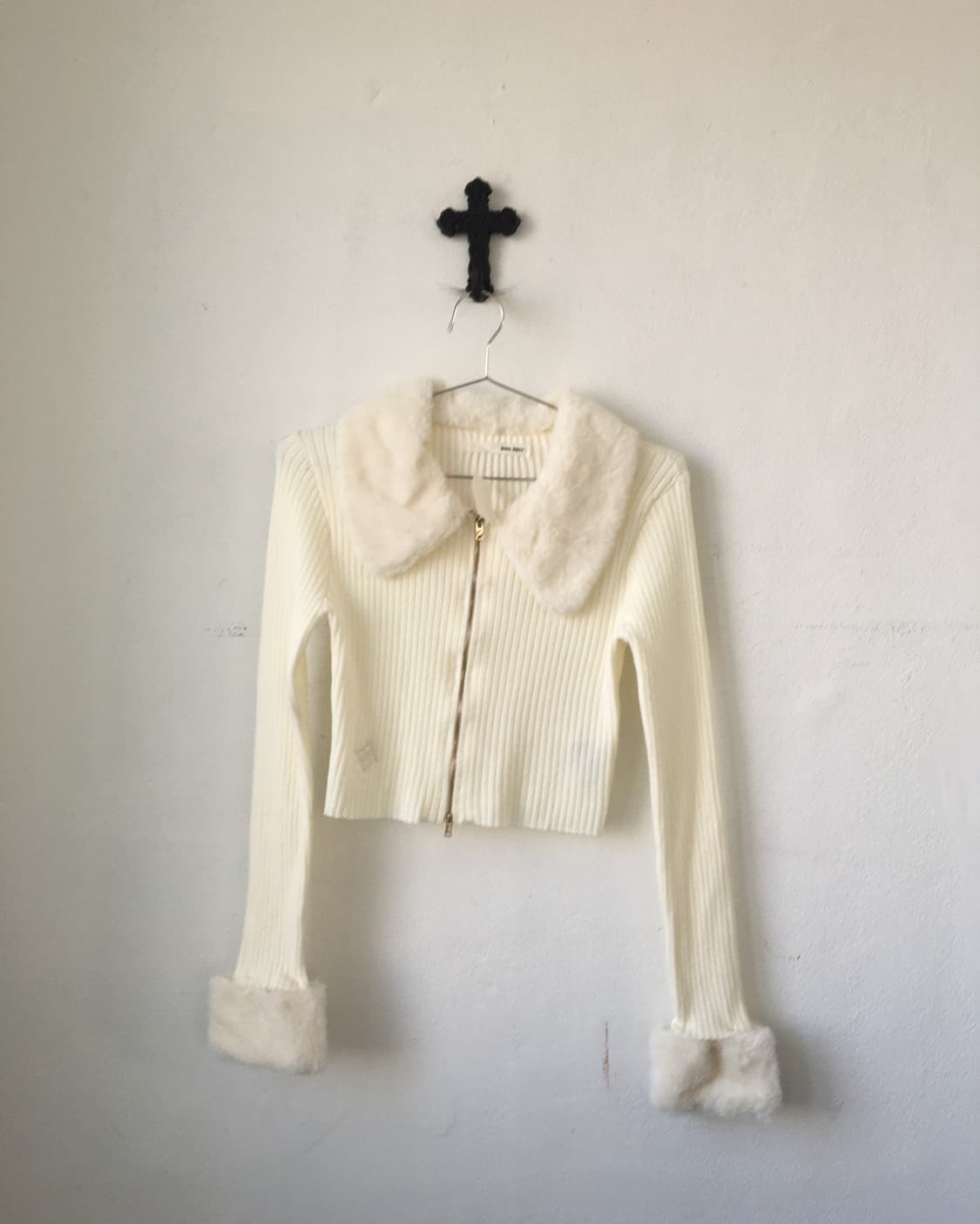 Fake fur trimming ribbed knit zip up 상품이미지2