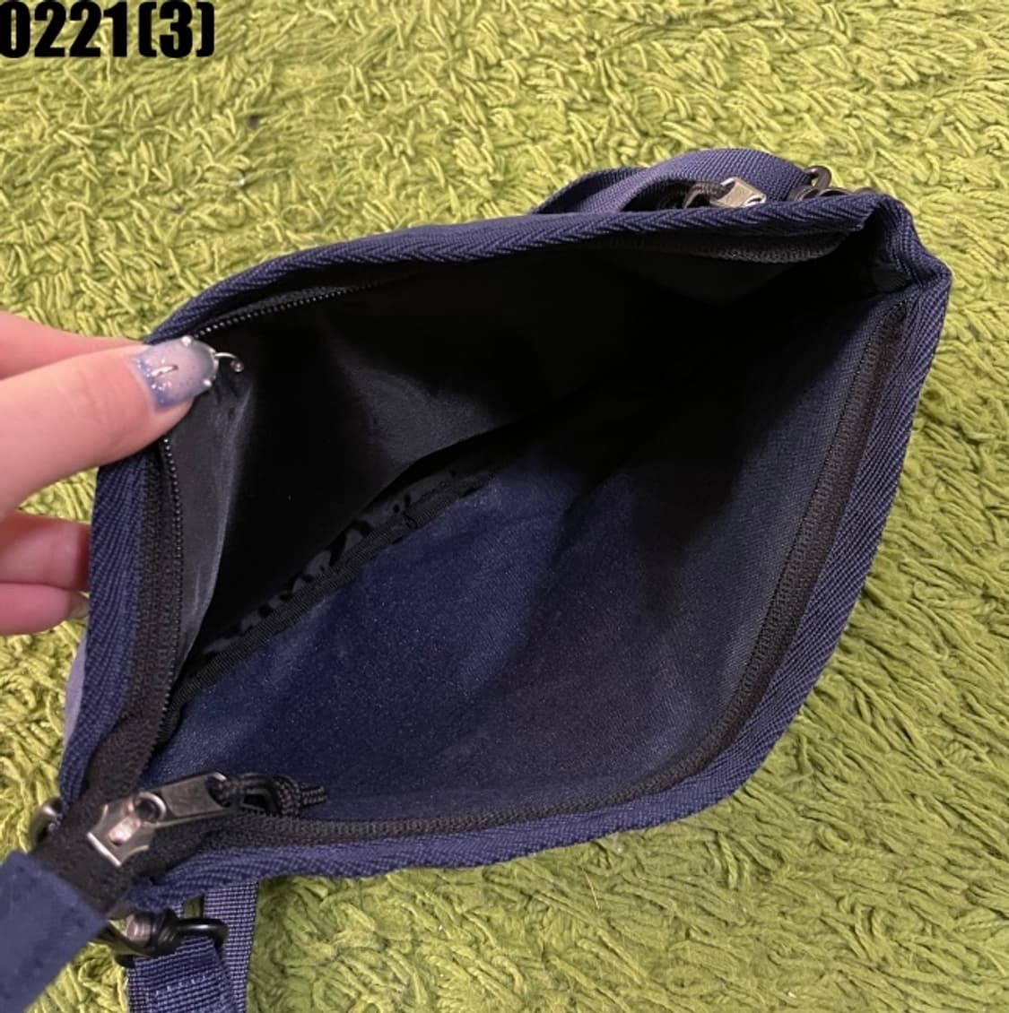 아웃도어프로덕트 크로스백 가방 상품이미지3