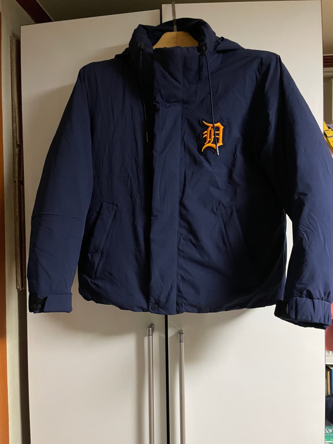 MLB 메가로고 덕다운 숏패딩 XS 남녀공용 상품이미지1