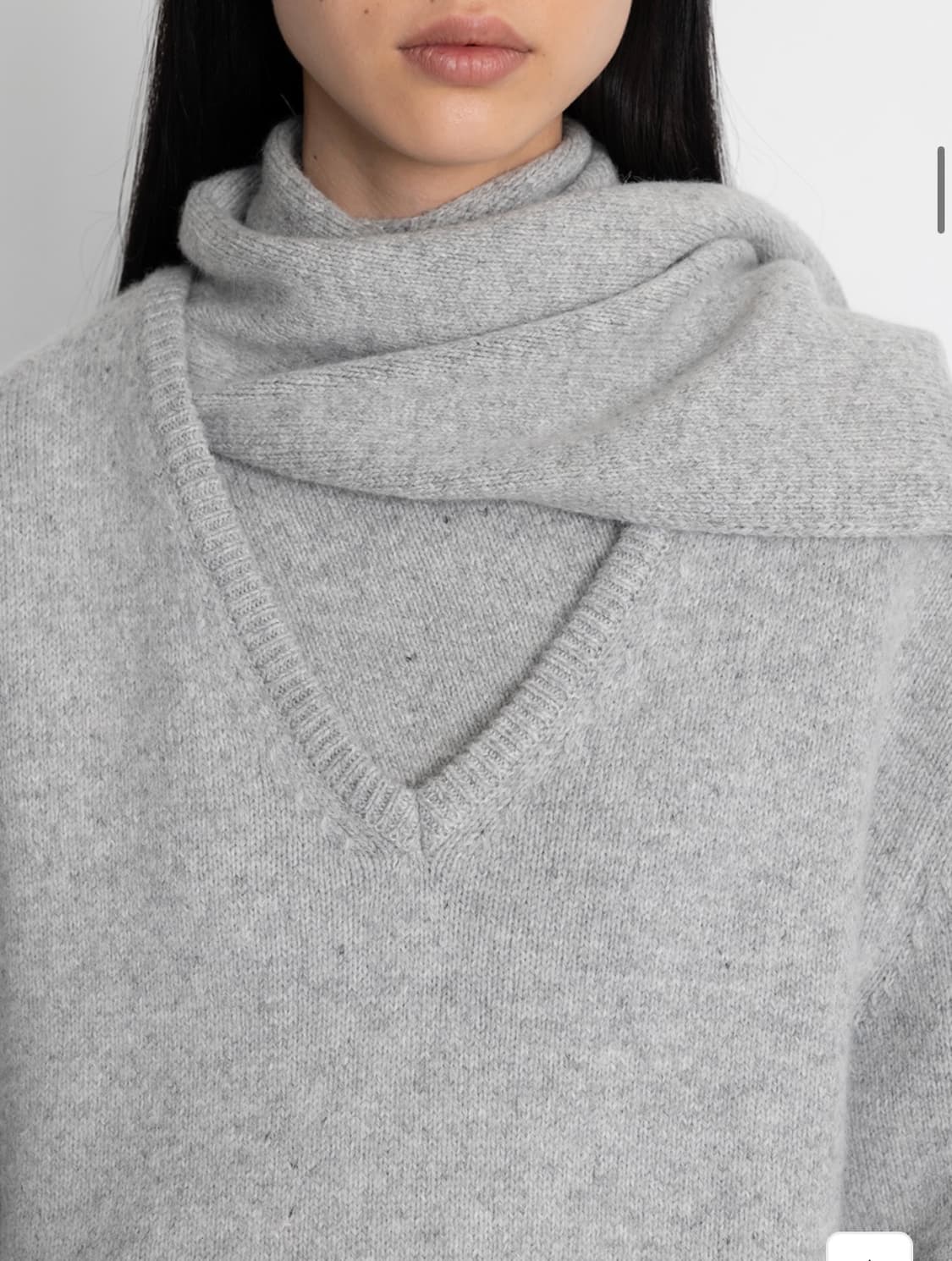 le917 르917 ALPACA BLEND V NECK 니트 그레이 새것 상품이미지10