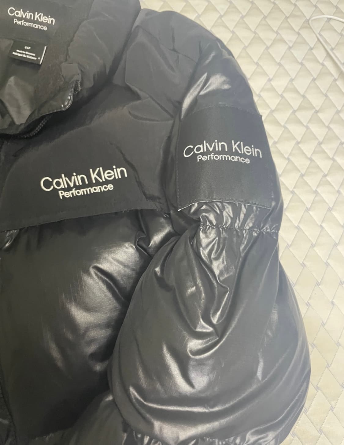 캘빈클라인 퍼포먼스 벌키 패딩 s (단종제품), 눕시 교신 o 상품이미지3