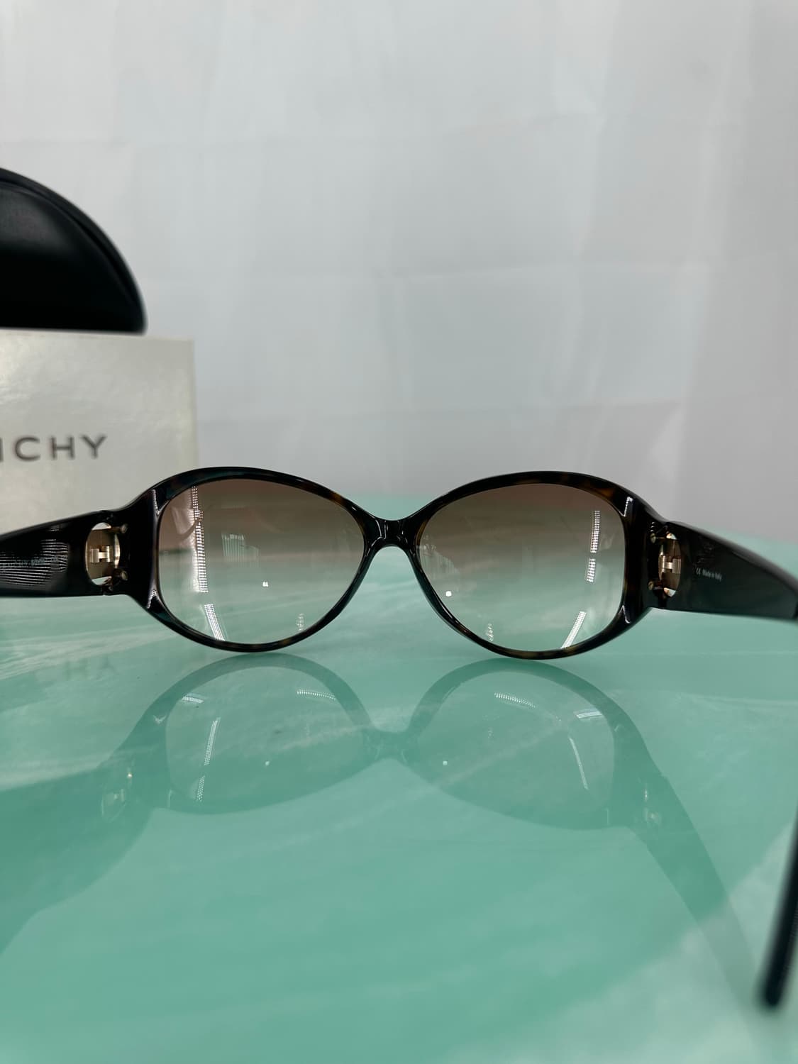 [새상품 무료배송] 정품 지방시 Made in Italy 선글라스 상품이미지6