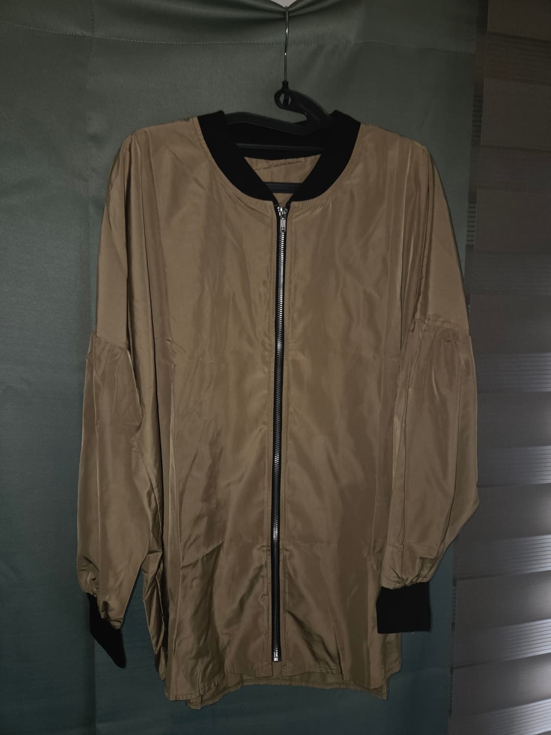 8천원 급처! 베이지 셔링 바람막이 봄버 자켓 새상품 상품이미지1