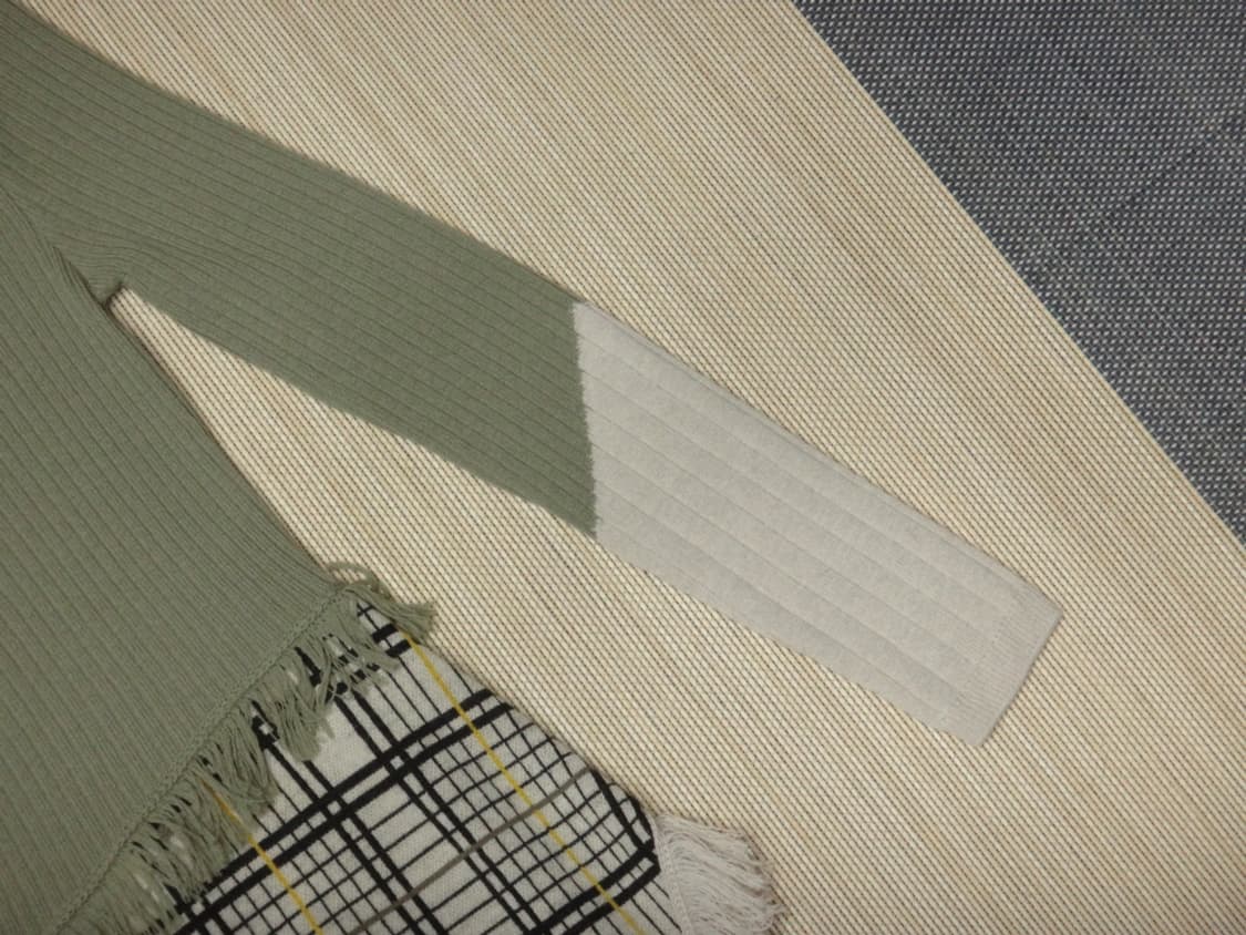 (XS) 앤더슨벨 비대칭 컬러 차단 터틀넥 스웨터 상품이미지6