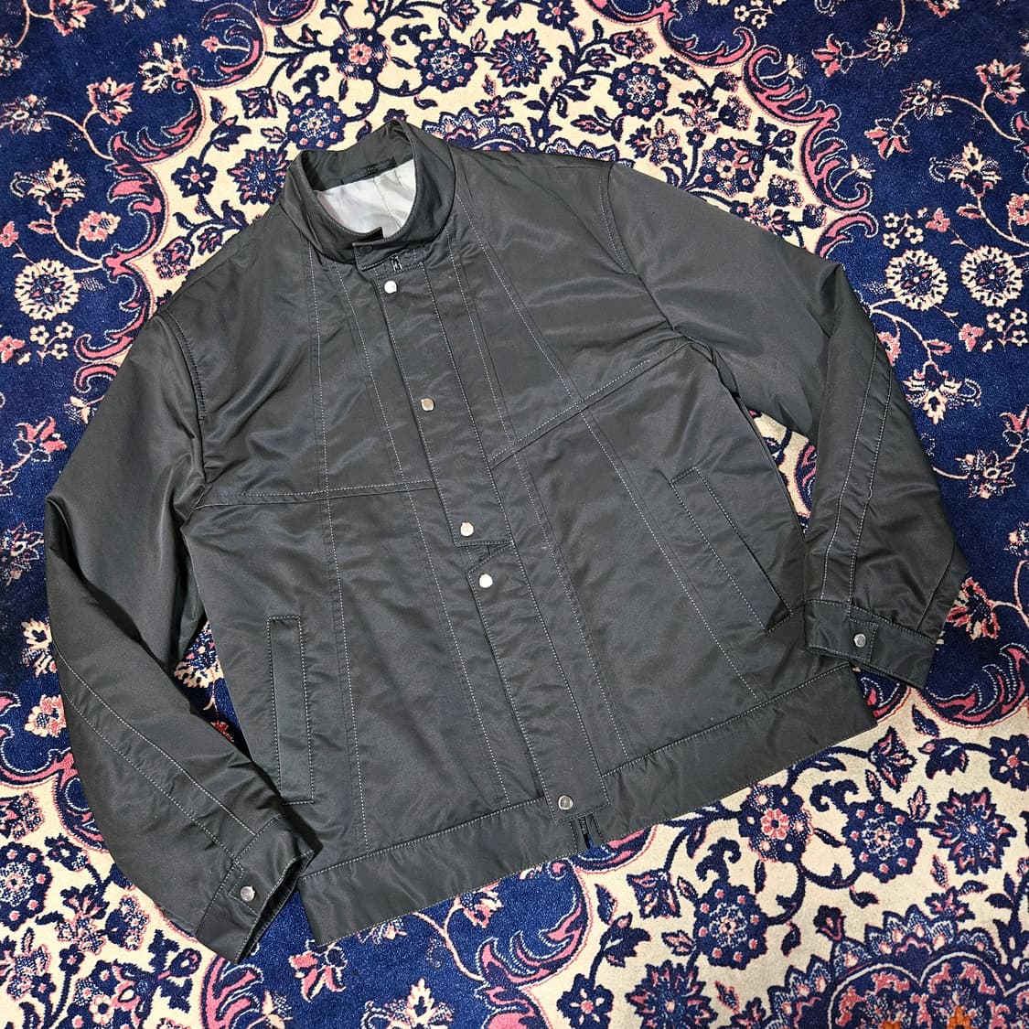 솔리드옴므 센터 절개 나일론 집업 자켓 52size 상품이미지1