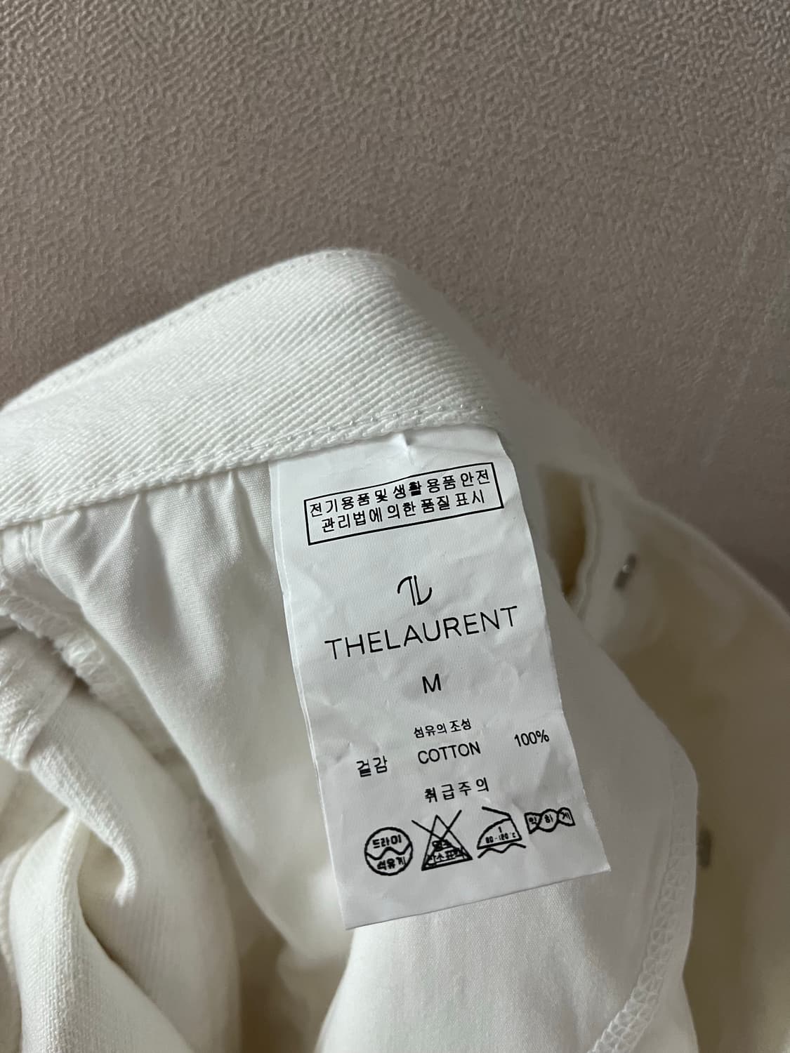 더로랑 세미와이드트위스트진(화이트M) 상품이미지5