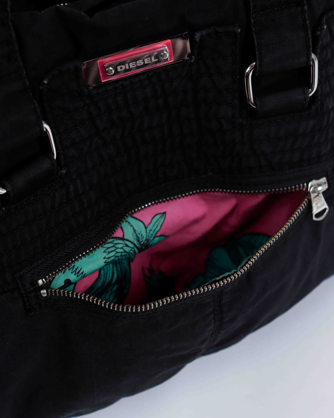 [DIESEL] 플라워 패턴 라이닝 블랙 코튼 숄더백 상품이미지5