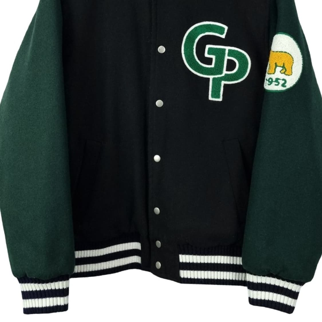 [포엑스알 X 곰표] 로고 자수 패치 바시티자켓 블랙 M18263 상품이미지5