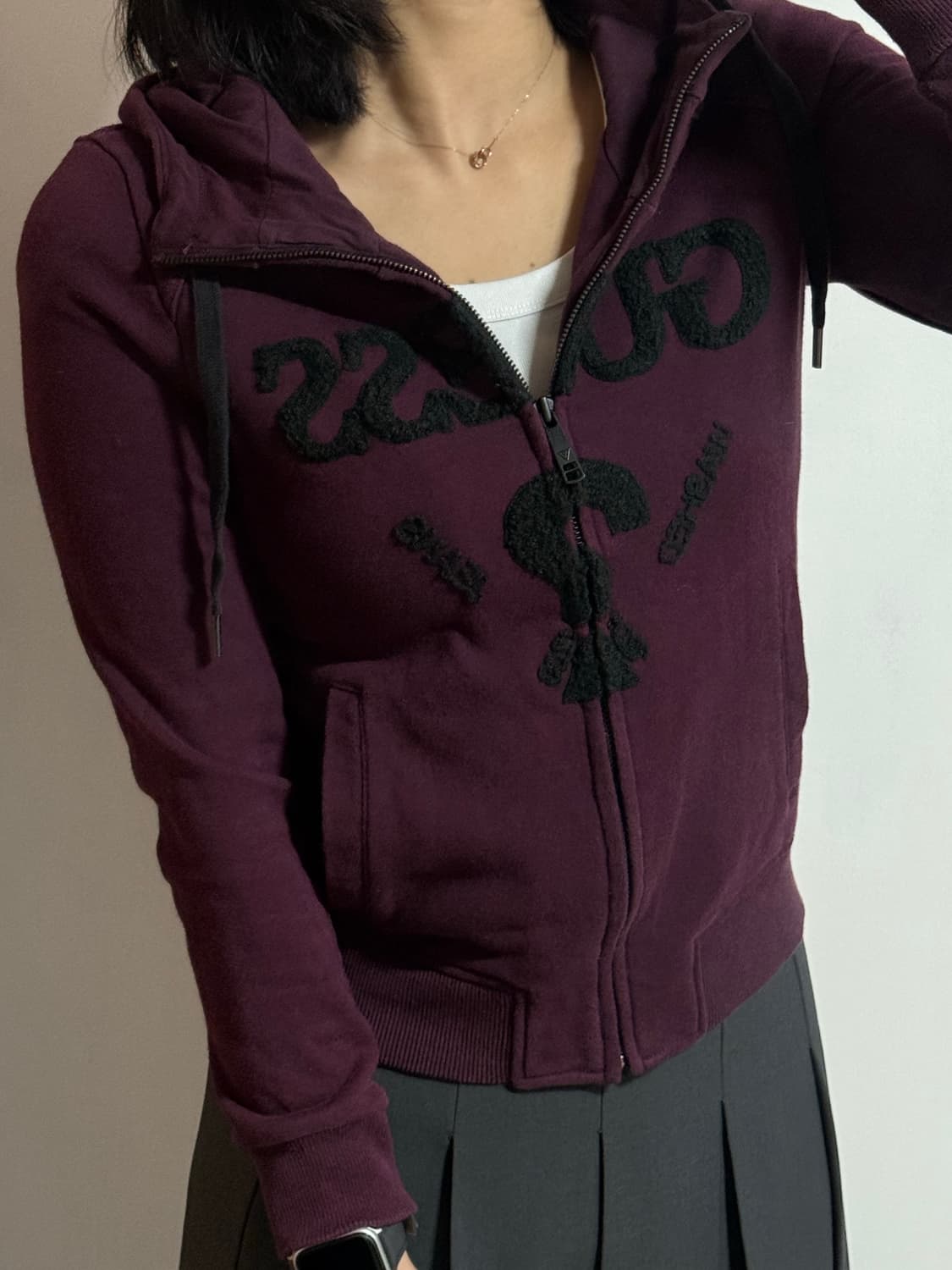 GUESS 게스 퍼플 빅로고 후드집업 Xs 상품이미지1