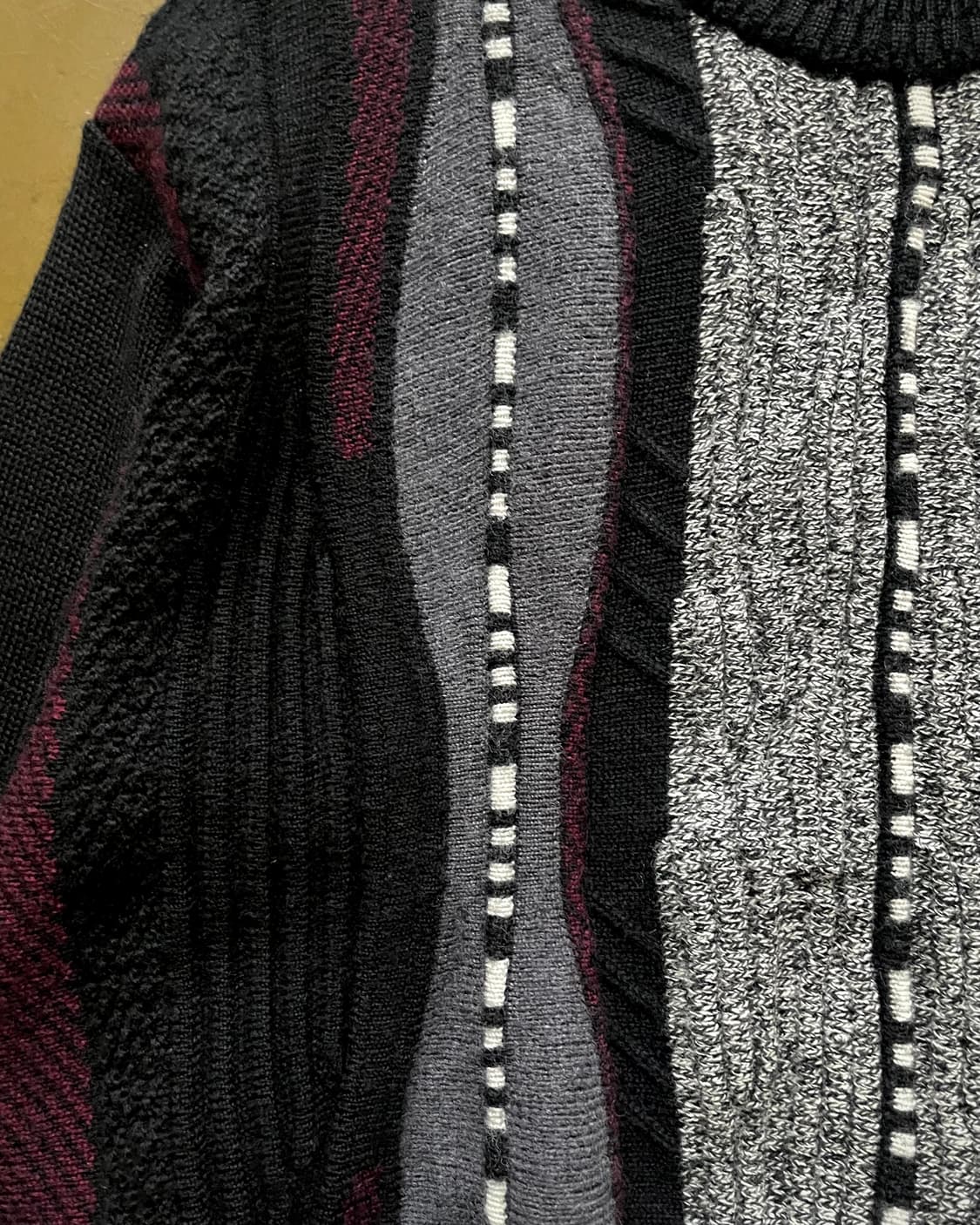 80-90s Gorubee Old 3D Cable Wool Knit 상품이미지5