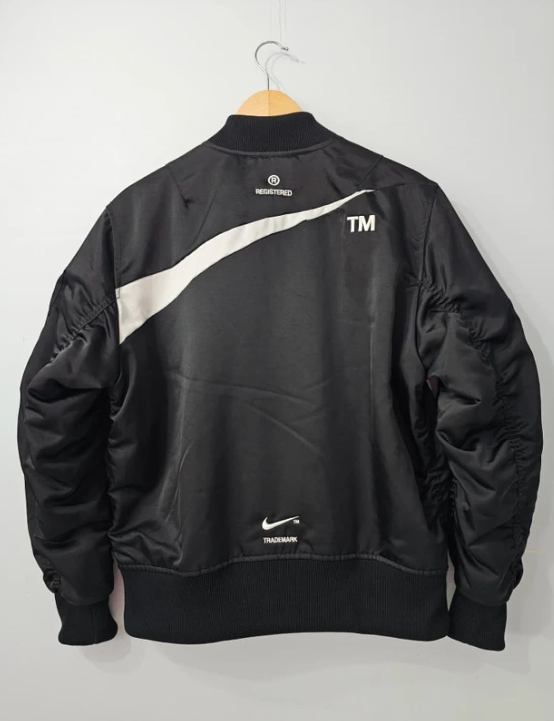 나이키 빅스우시 써마핏 양면 봄버 95 상품이미지3