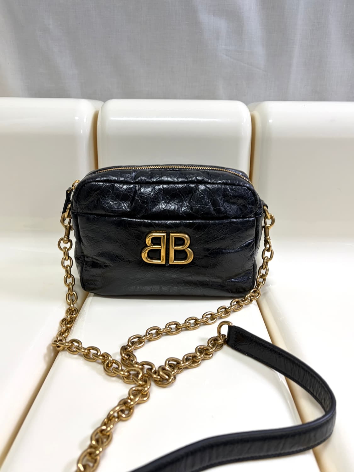 [새상품급 정품] 발렌시아가 모나코 카메라백 상품이미지6