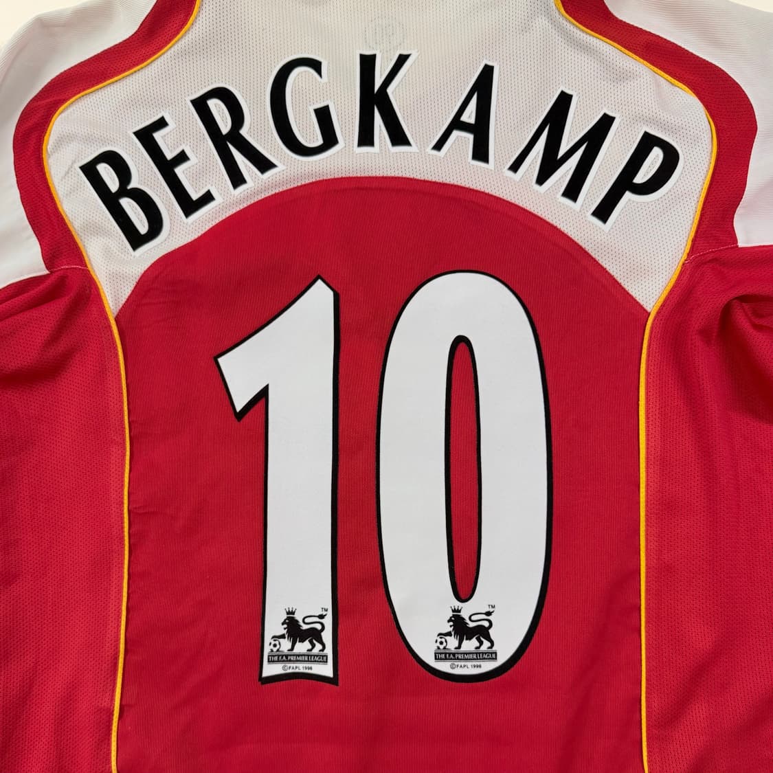 04-05 아스날 홈 베르캄프 유니폼 상품이미지2