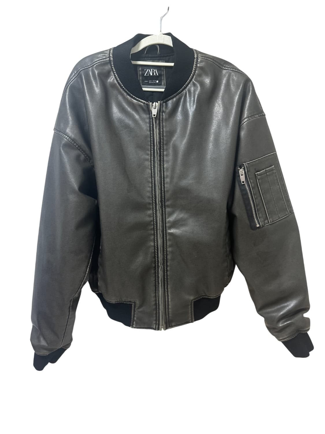 자라 (ZARA)  비건 레더 MA-1 플라이트 봄버 자켓 상품이미지1