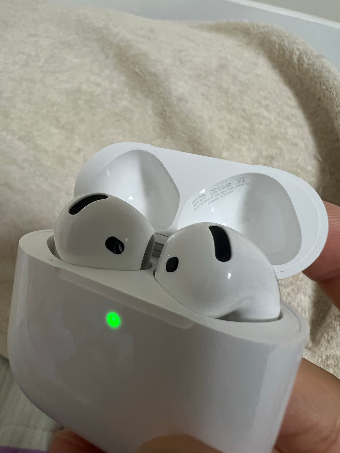 에어팟4세대 노캔 거의 새상품 상품이미지4