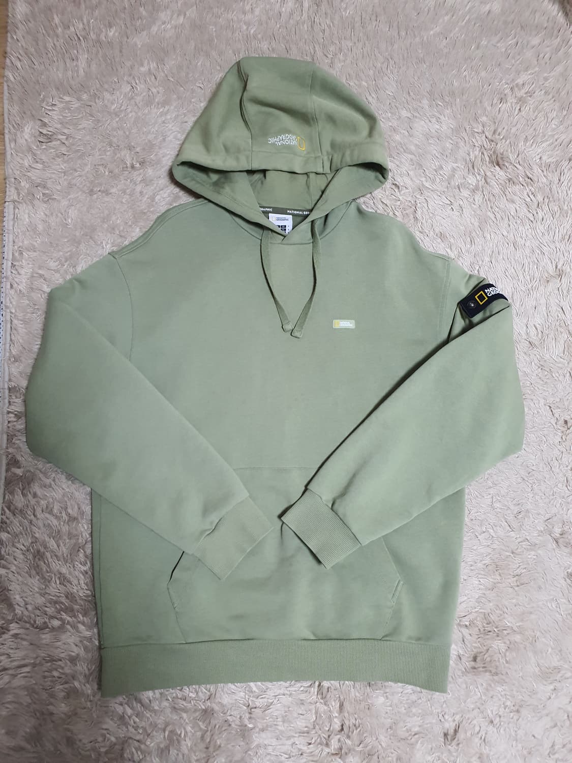 내셔널지오그래픽 후드 상태좋고깨끗해요 사이즈 100 상품이미지1