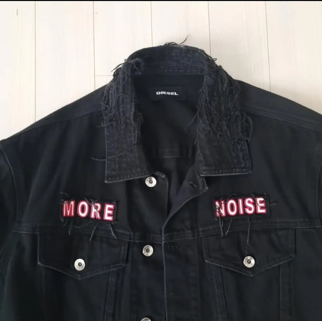 XL) 디젤 디스트로이드 패치 레이어드 커스텀 트러커 간절기 자켓 블랙 상품이미지5