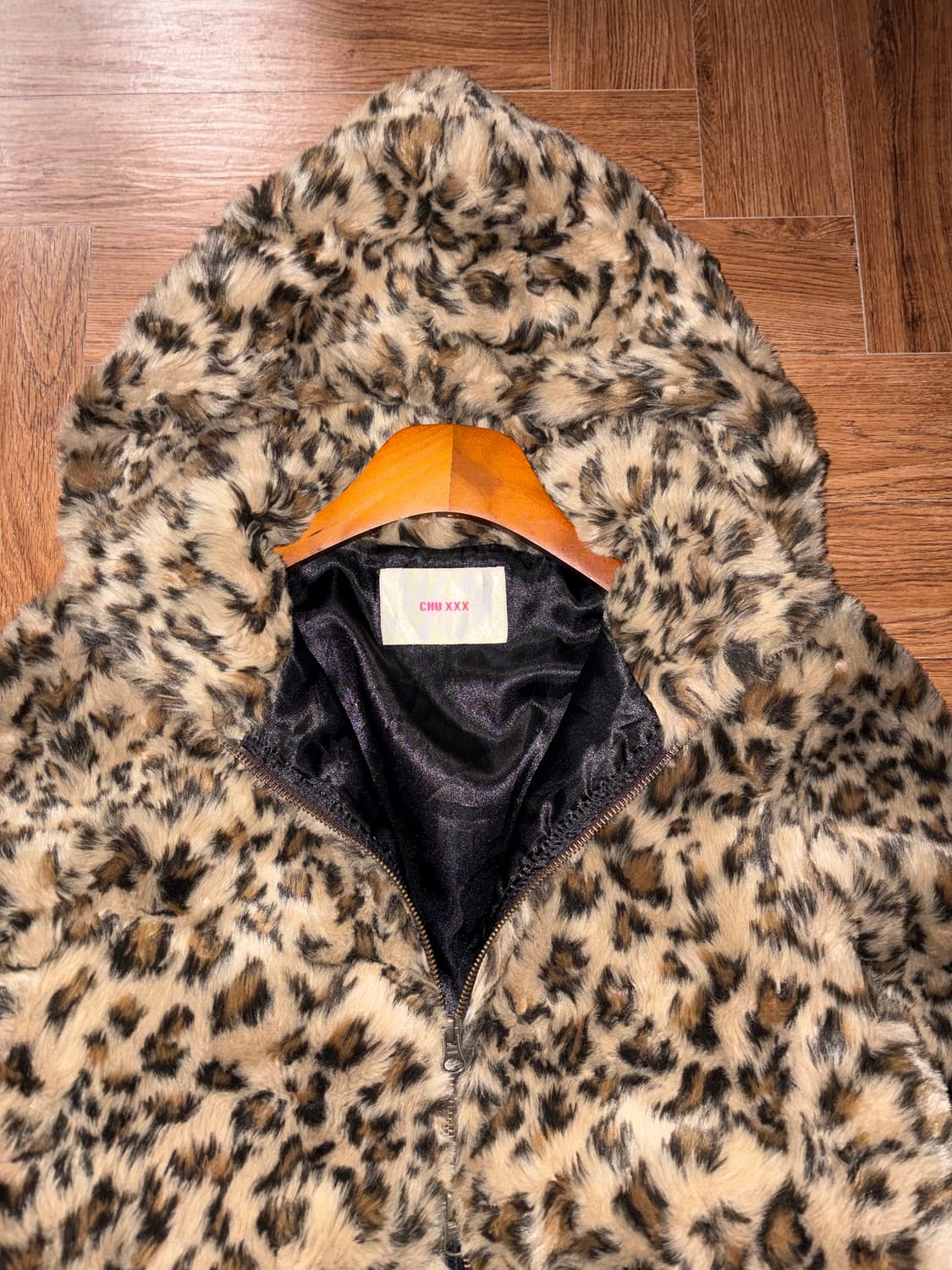 CHUXXX 레오파드 투웨이 후드 퍼자켓 상품이미지6
