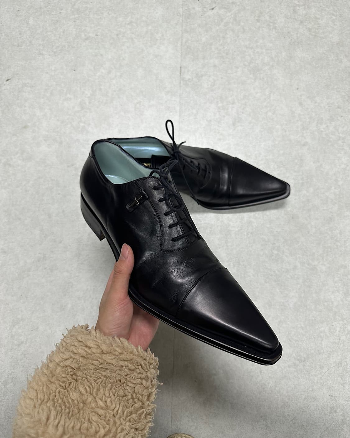 체사레 파치오티 포인티드 토 레더  상품이미지7