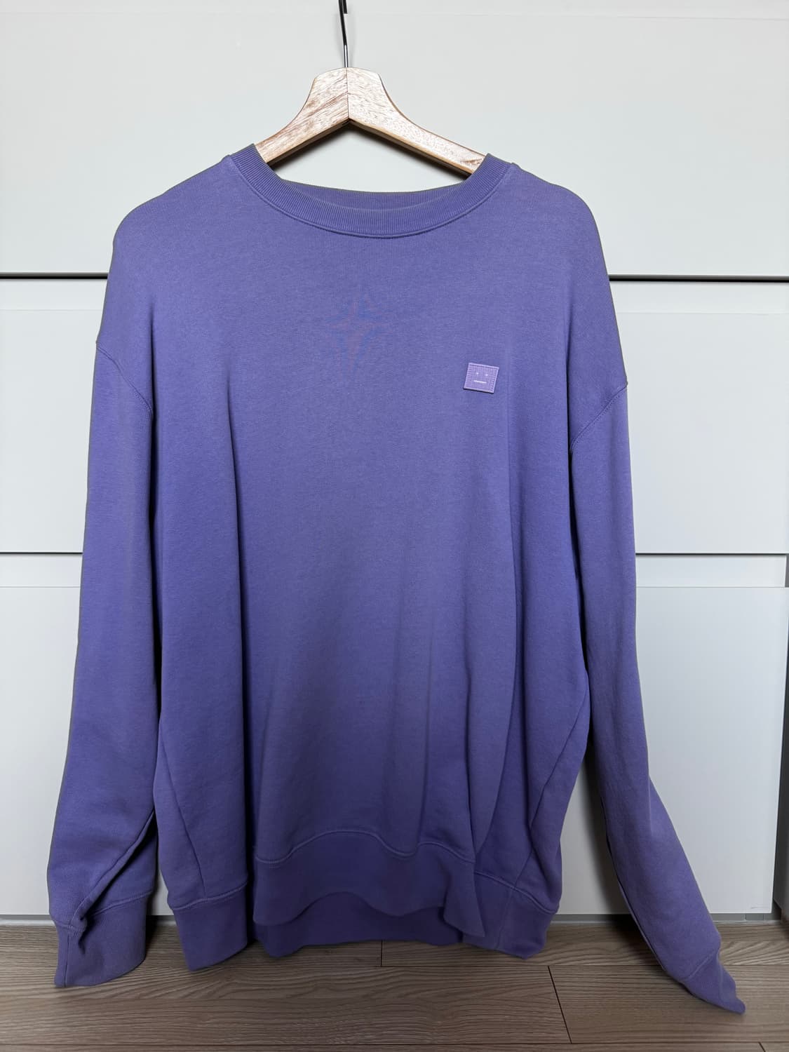 아크네 스튜디오 맨투맨 상품이미지1