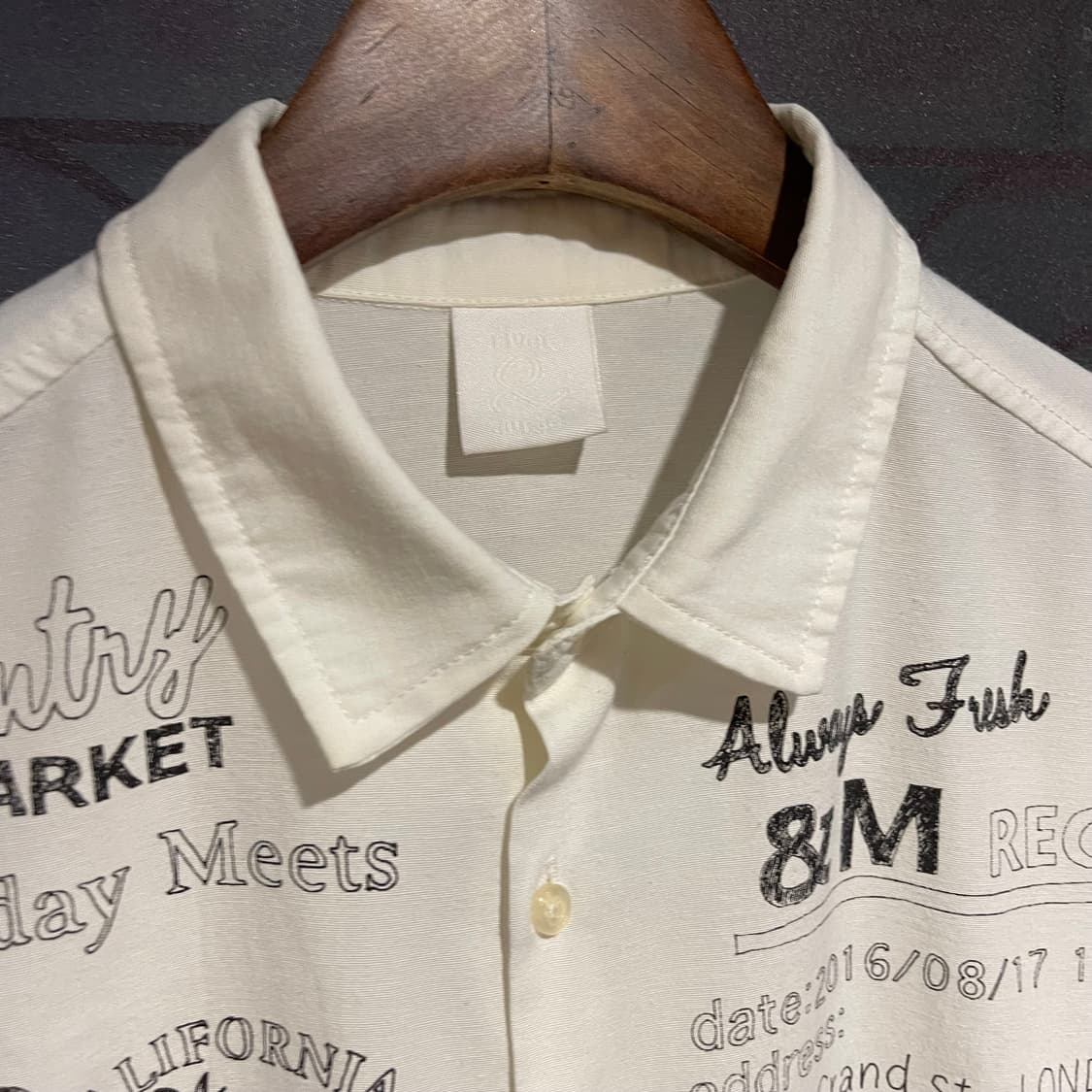 rivet&surge 화이트나염 1/2셔츠  상품이미지5