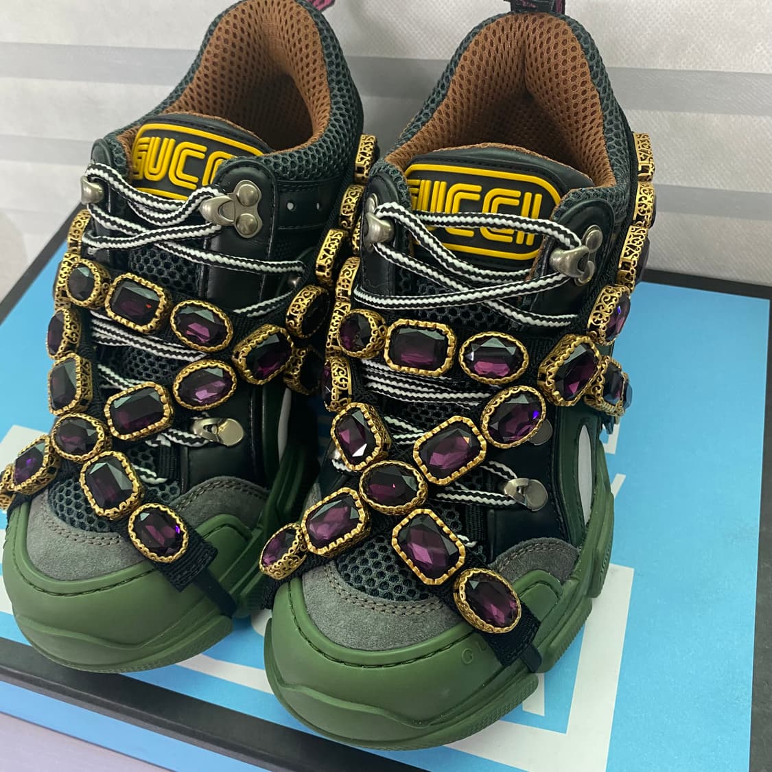 (새제품)구찌 크리스탈 여성 플래시트랙 상품이미지3