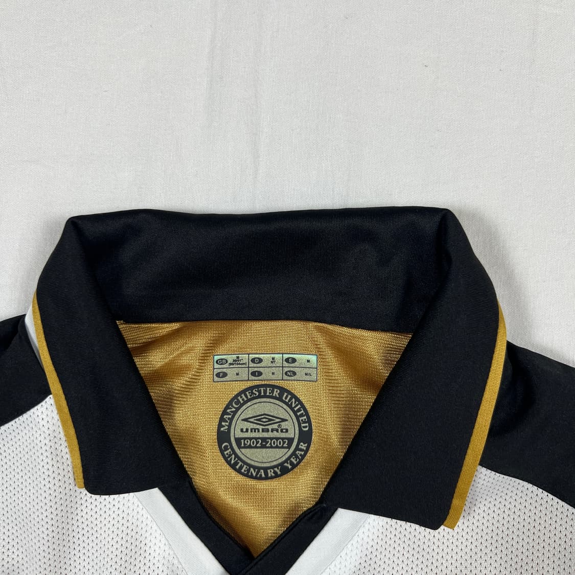 엄브로 umbro 01-02 맨체스터유나이티드 리버시블 풋볼져지 유니폼 상품이미지9