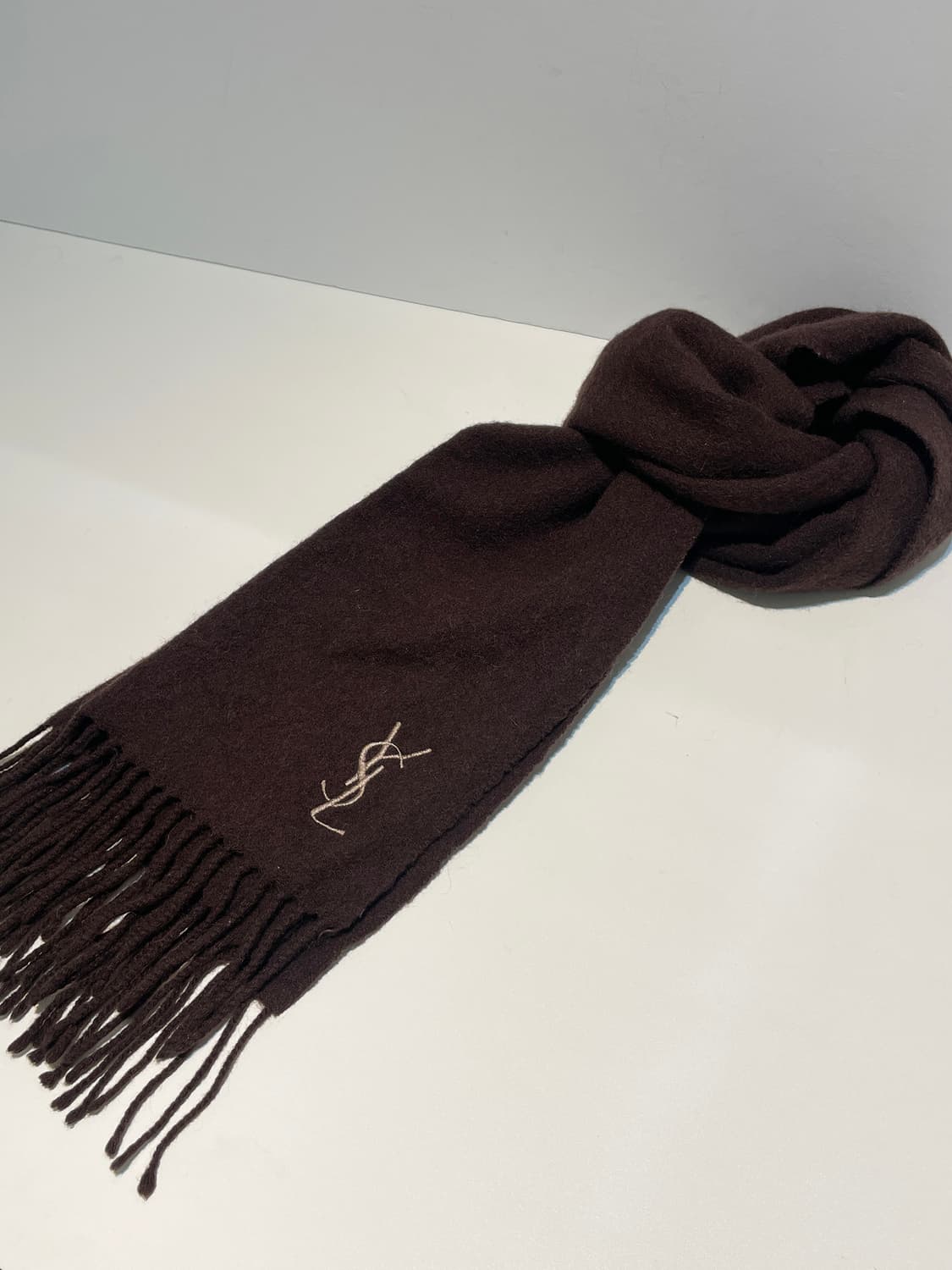 입생로랑 빅로고 울 목도리 A1433 상품이미지1