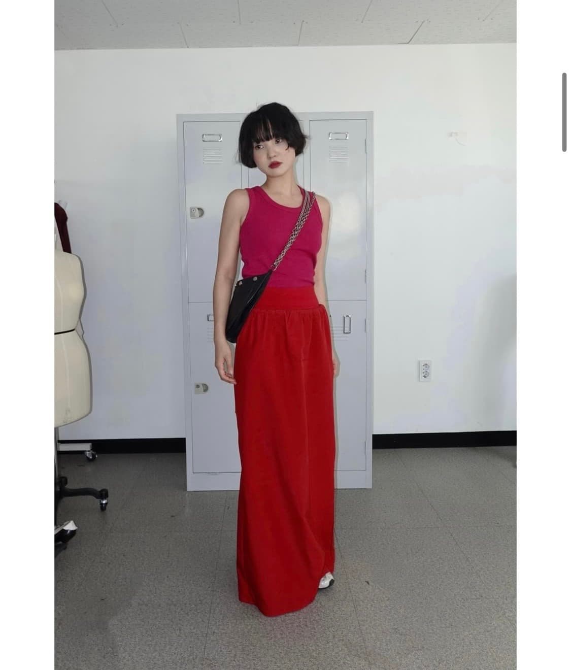 Eonts 에옹쓰 슬리브리스 상품이미지1