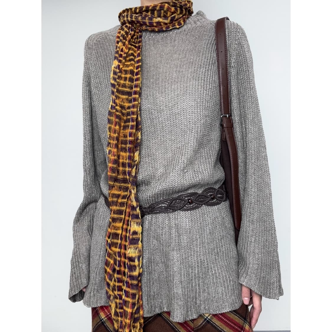 빈티지 카키 모크넥 니트 상품이미지1