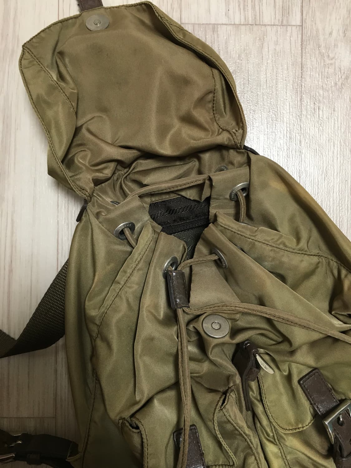 프라다 빈티지 삼각로고 백팩 상품이미지4