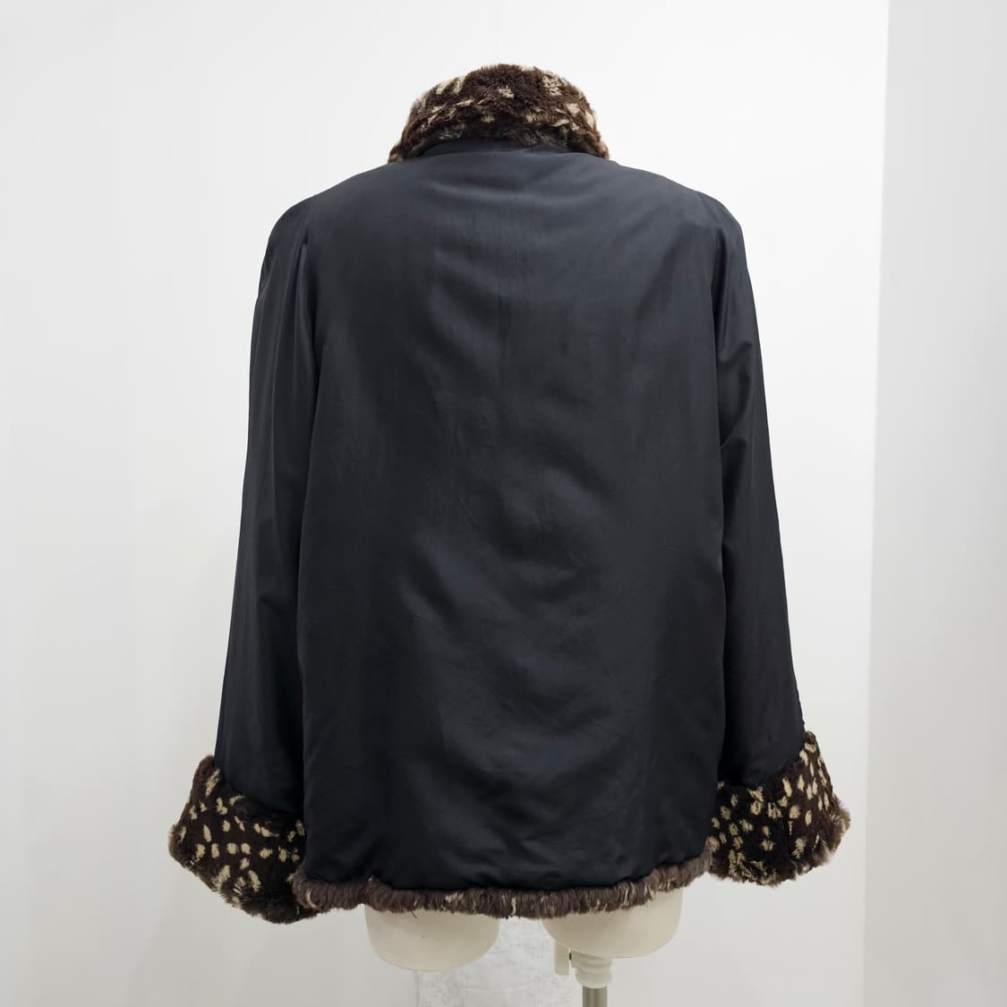 실크100% 래빗퍼 리버시블 양면 자켓 아우터 상품이미지4