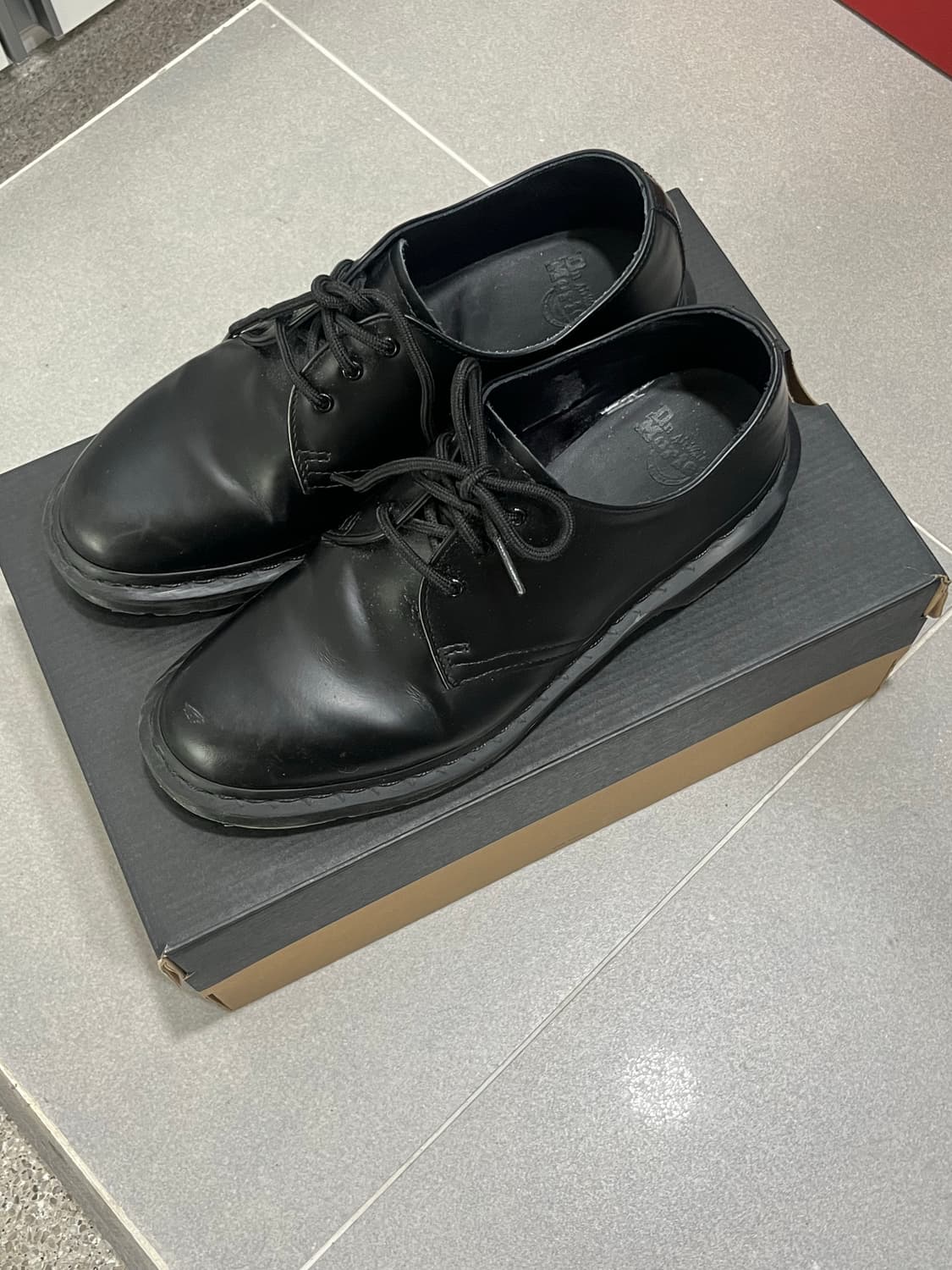 닥터마틴 1461 모노 블랙 260 상품이미지1