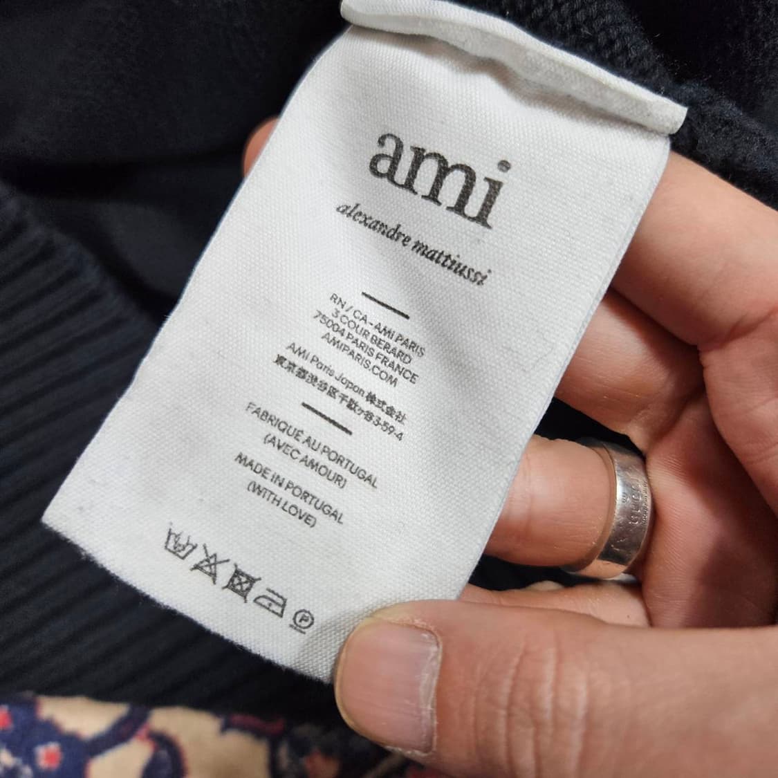 아미(AMI) 22ss 빅 하트 로고
루즈핏 스웨터 상품이미지7