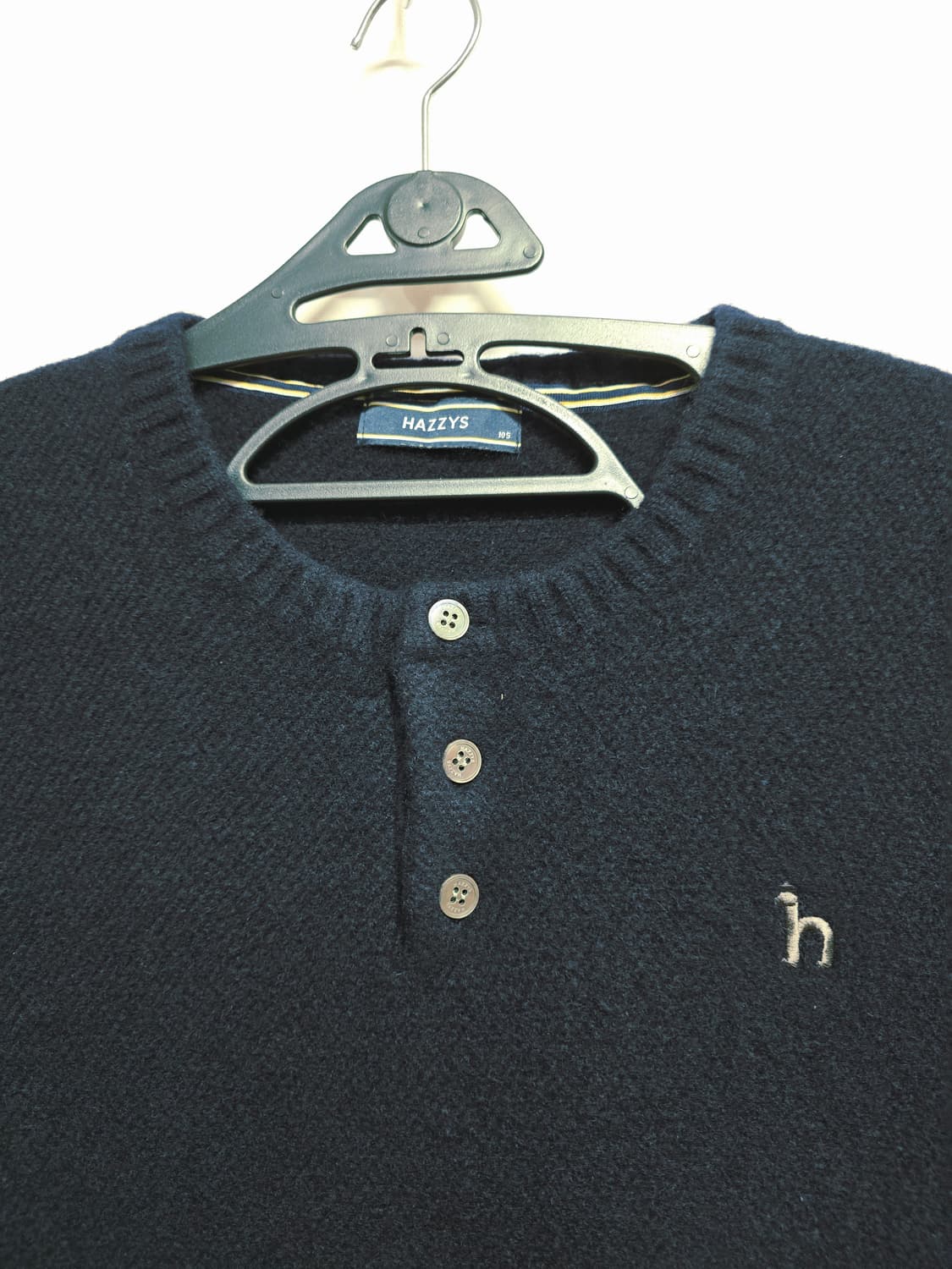 헤지스 네이비 니트 조끼 모100% 상품이미지2