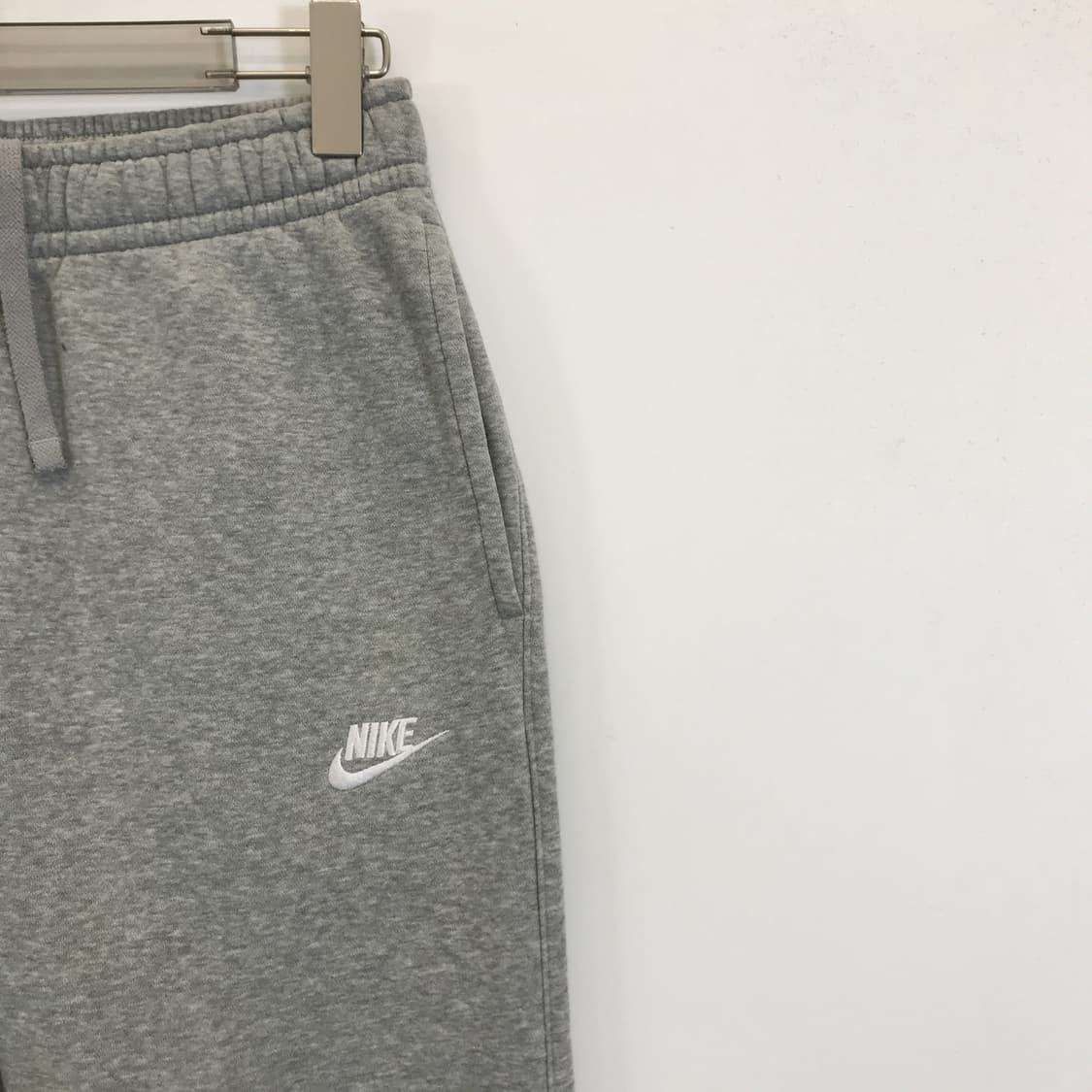 나이키 NSW 스웻팬츠 일자핏 [27-28인치] 상품이미지2