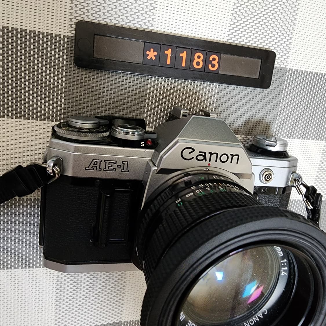 캐논 AE-1 필름카메라 실버바디 1.4 단렌즈 상품이미지2