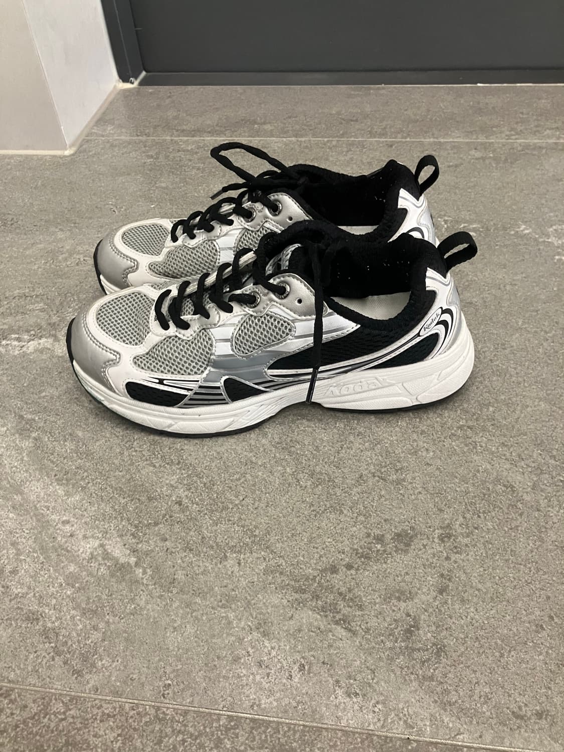 코닥 운동화 245 상품이미지1