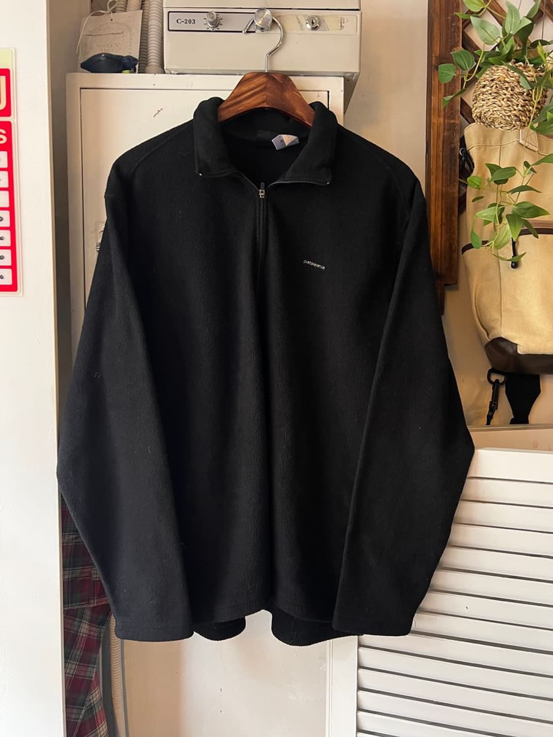 [L]파타고니아 CAPLENE 하프집업 블랙 플리스 상품이미지1
