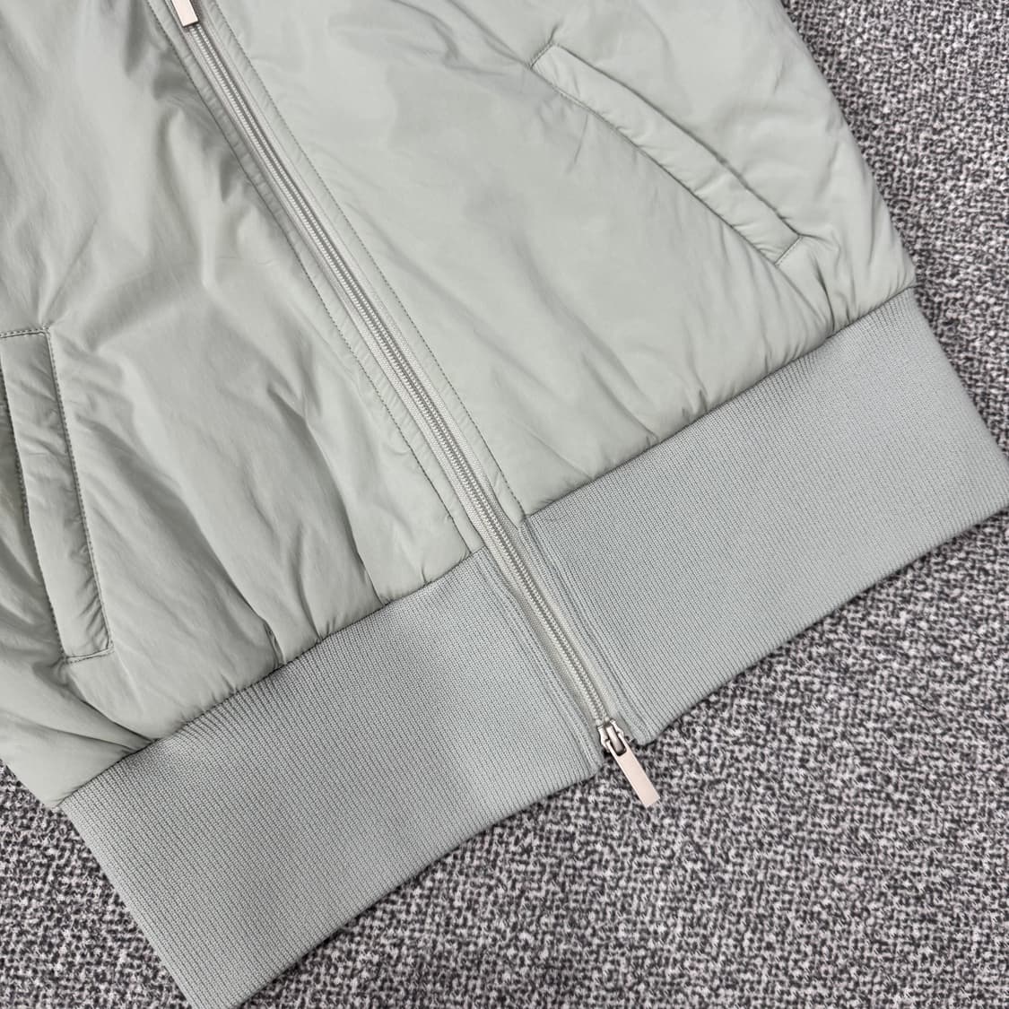 Lemucu 새제품 패딩 베스트 상품이미지3