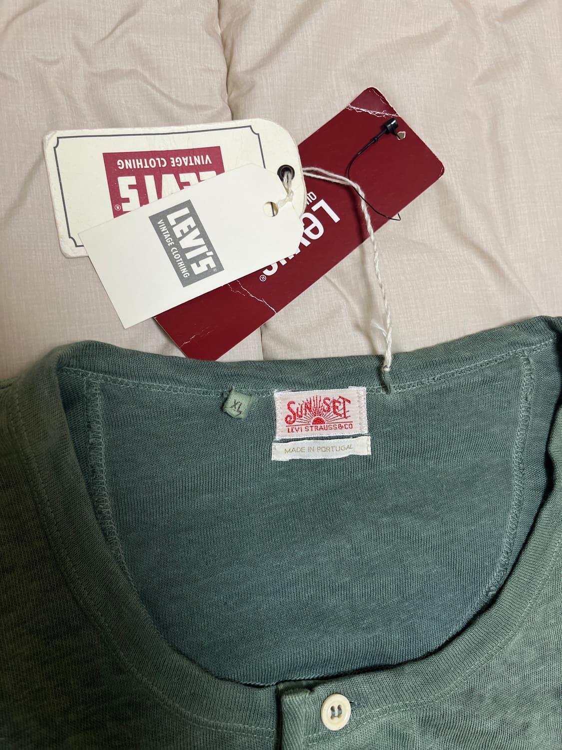 리바이스빈티지클로딩 LVC 선셋 선페이딩 반팔 헨리넥 XL사이즈 상품이미지2