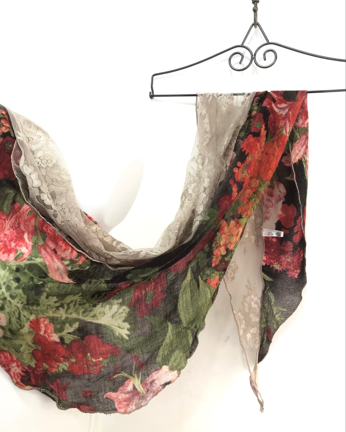 vintage painting red floral lace scarf 상품이미지4