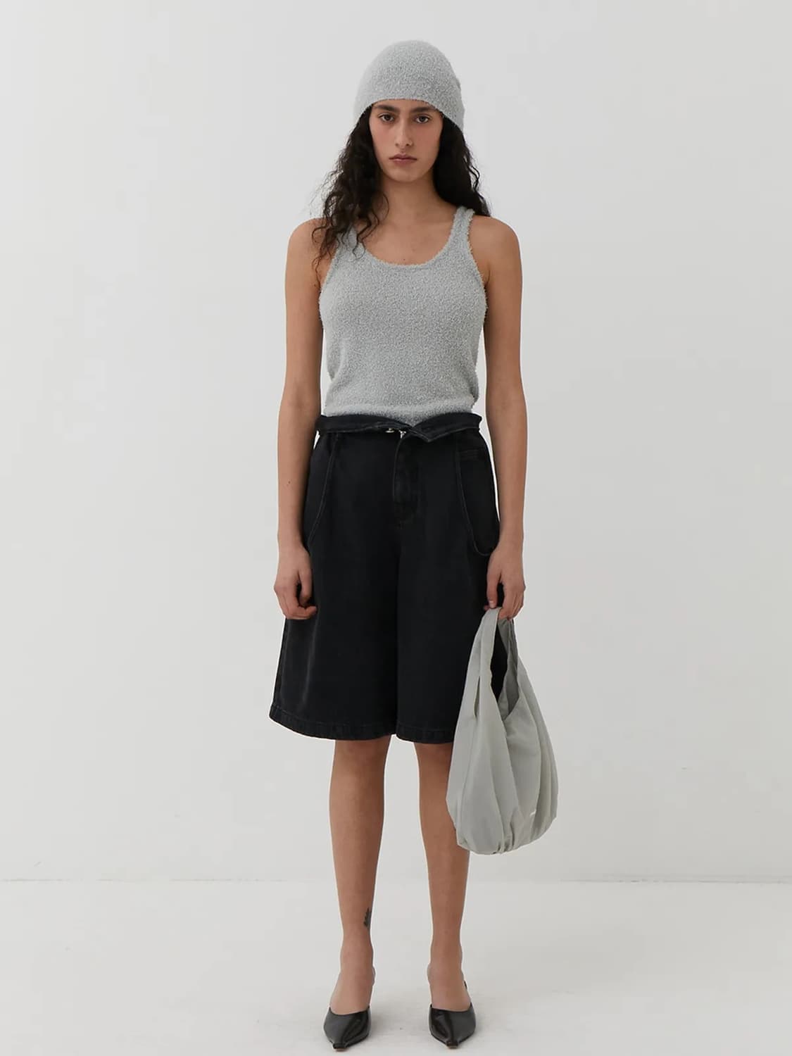 아모멘토 반바지 판매합니다 상품이미지2